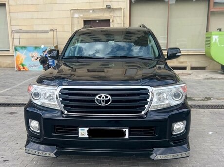 Toyota Land Cruiser 2012