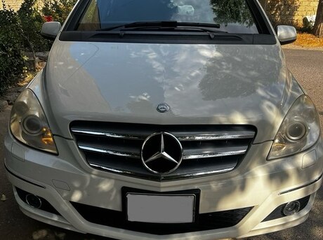 Mercedes B 180 2013