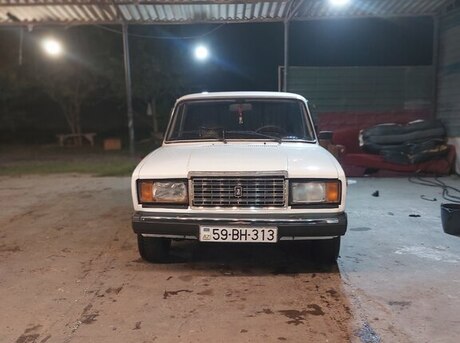 LADA (VAZ) 2107 2011