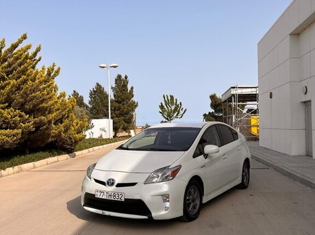 Toyota Prius 2014