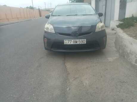 Toyota Prius 2012