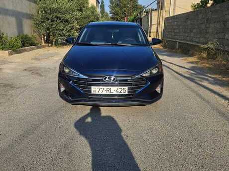 Hyundai Elantra 2019