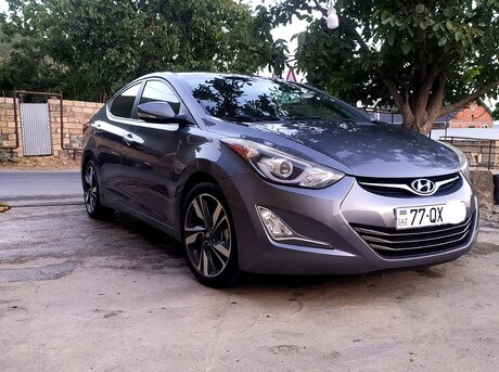 Hyundai Elantra