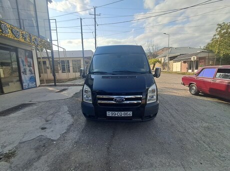 Ford Transit 2010