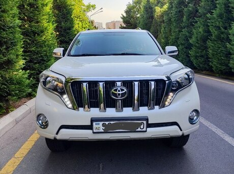 Toyota Land Cruiser Prado 2013