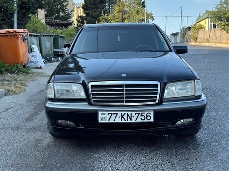 Mercedes C 220
