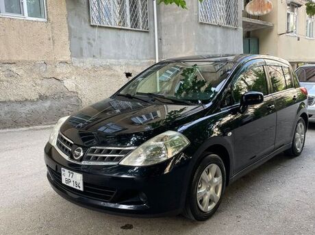 Nissan Tiida 2012