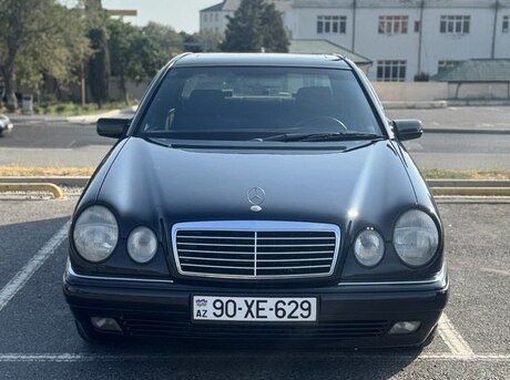 Mercedes E 240 1998