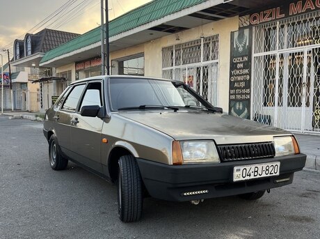 LADA (VAZ) 21099 1998