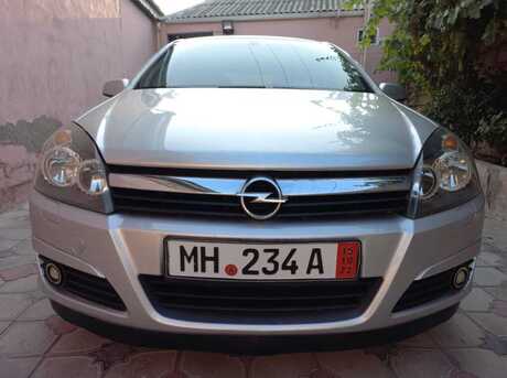 Opel Astra 2005