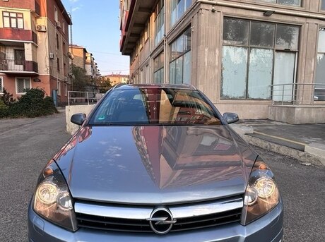 Opel Astra 2005