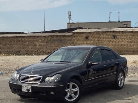 Mercedes C 240