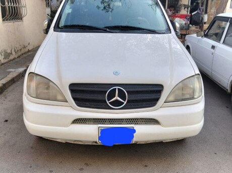 Mercedes ML 320 4MATIC 2000