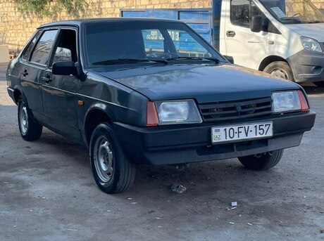 LADA (VAZ) 21099 1999