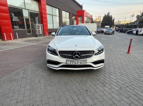 Mercedes C 300