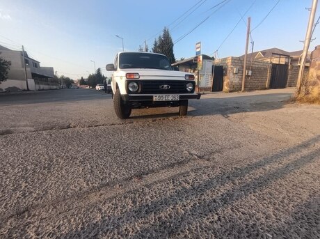LADA (VAZ) Niva 2013