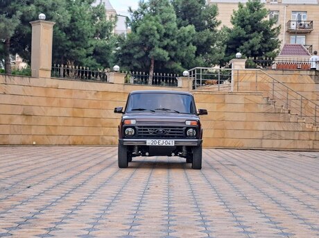 LADA (VAZ) Niva