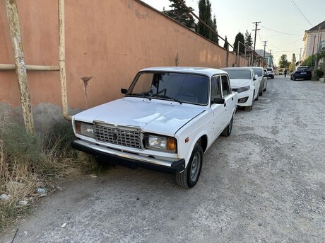 LADA (VAZ) 2107 2011