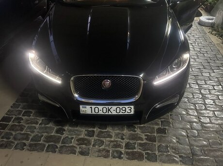 Jaguar XF 2012