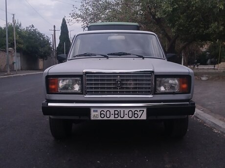LADA (VAZ) 2107 2010