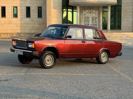 LADA (VAZ) 2107