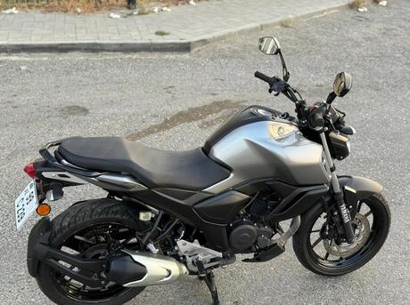 Yamaha FZ-S FI Deluxe 2021