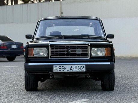 LADA (VAZ) 2107