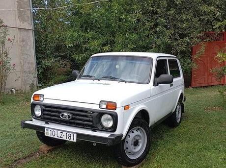 LADA (VAZ) Niva