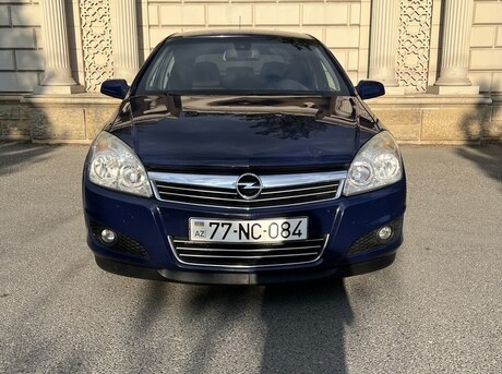 Opel Astra 2008