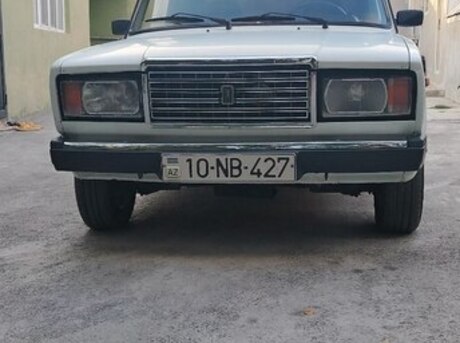 LADA (VAZ) 2107