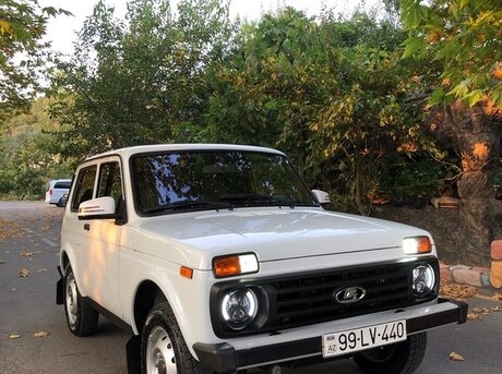 LADA (VAZ) Niva