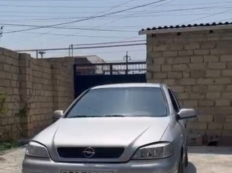 Opel Astra 2002
