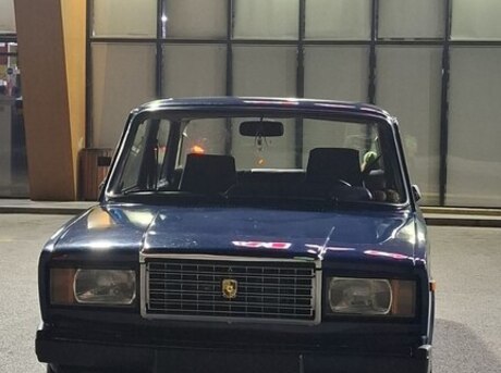 LADA (VAZ) 2107 2001