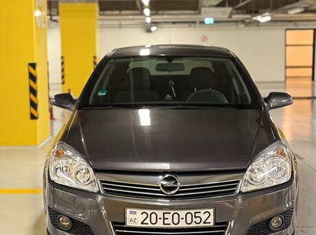Opel Astra 2009