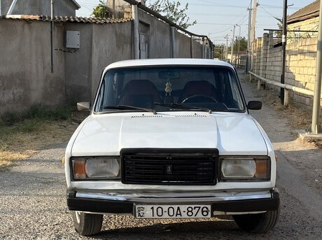 LADA (VAZ) 2107