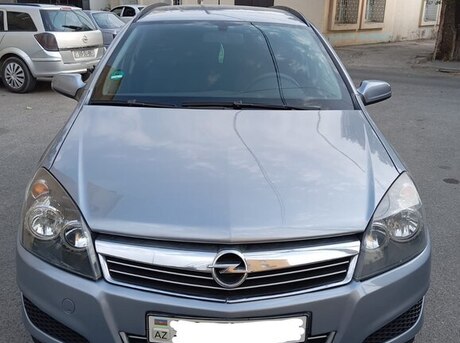 Opel Astra 2009