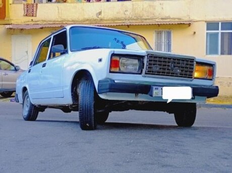 LADA (VAZ) 2107