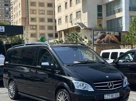 Mercedes Viano 2013