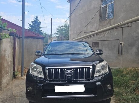 Toyota Land Cruiser Prado 2010