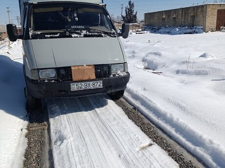 GAZ 33021 2000