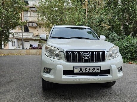 Toyota Land Cruiser Prado 2010