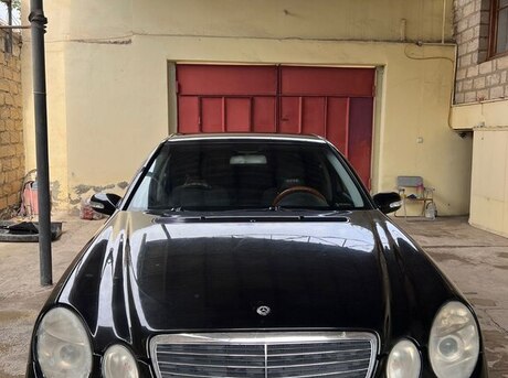 Mercedes E 240 2002