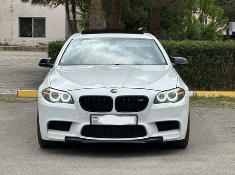 BMW 528