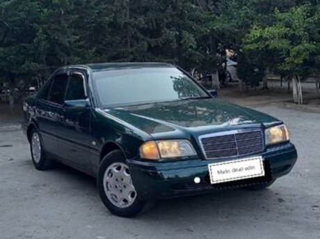 Mercedes C 180
