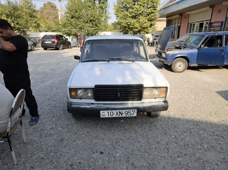 LADA (VAZ) 2107 2005