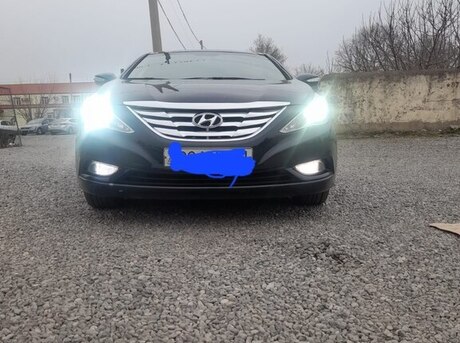 Hyundai Sonata 2012