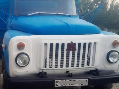 GAZ 53