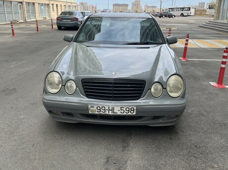 Mercedes E 320 2001