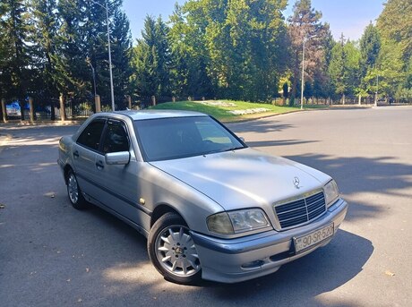 Mercedes C 220 2000