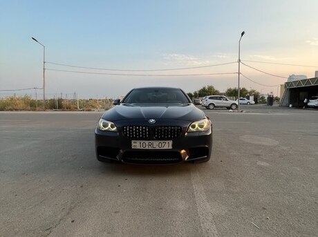 BMW 528 2010